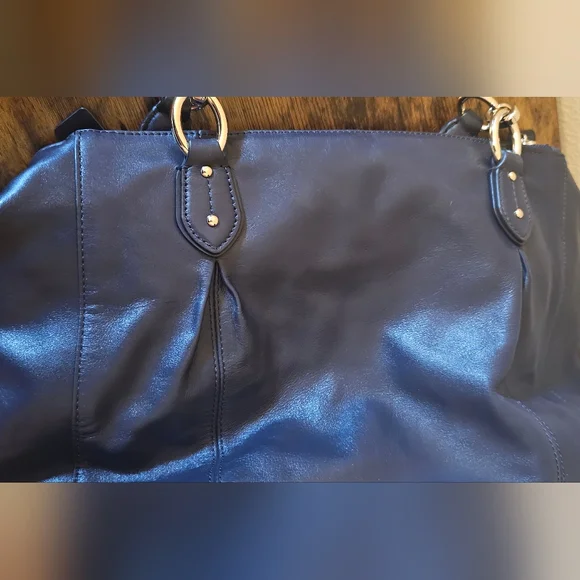EUC Coach Collete Navy Leather Handbag - Picture 5 of 8